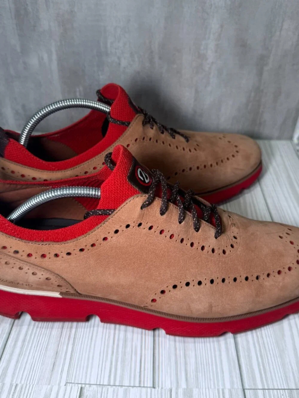 Cole Haan ZERØGRAND Wingtip Oxford Shoes Men's 13M Tan Suede Red C33628 EXCELLEN